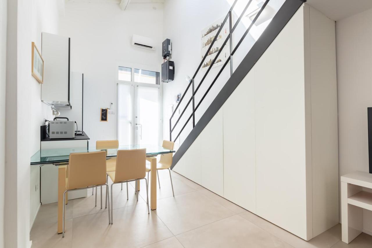 Ecoloft Apartment - Best Choice - By Host4U Bologna Buitenkant foto
